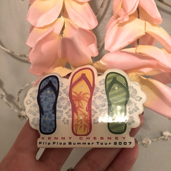 🌸🩴🌸🎶🌸Authentic Kenny Chesney Flip Flop Summer Concert Tour 2007 Flower Lei - Picture 2 of 4